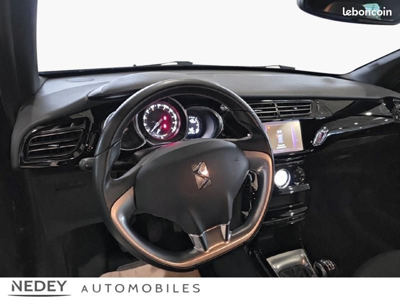 Ds DS 3 PureTech 110ch So Chic S&S (image 8)