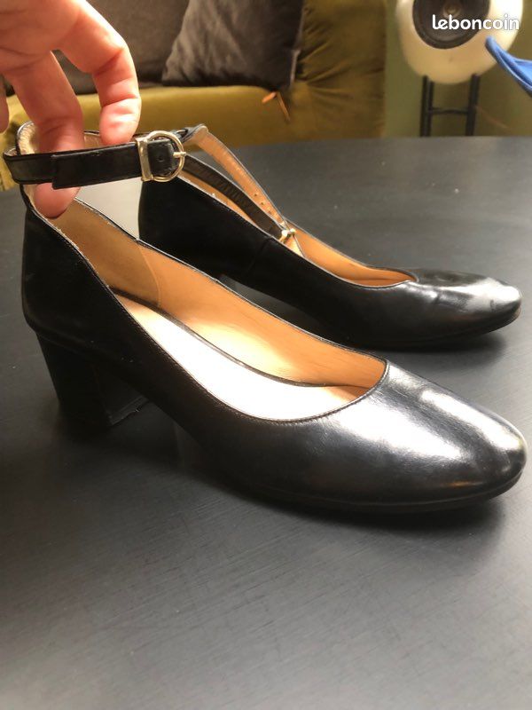 Chaussure marque Jonak T 39 (image 1)