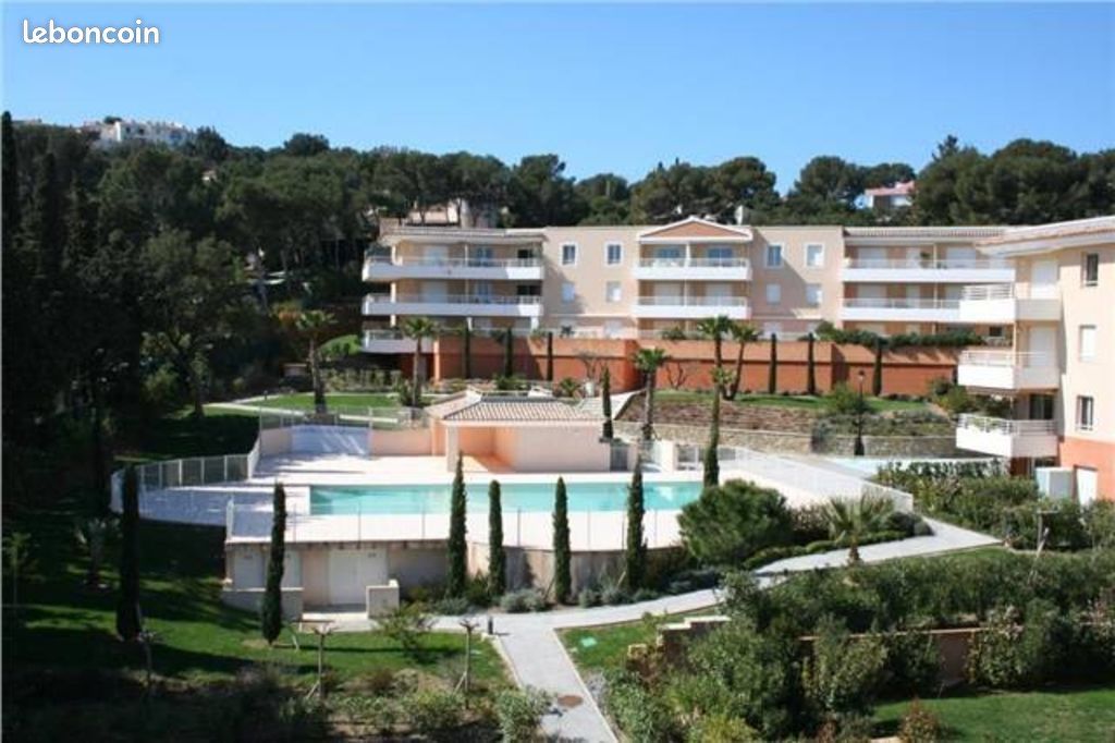 Appartement 3 pièces 63 m² · à Cavalaire-sur-Mer · 62,5 m² · 1 450 €/mois