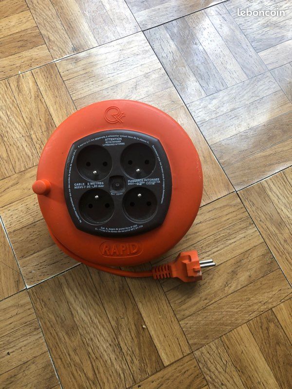 Enrouleur extensible 8 m comme neuf (image 1)