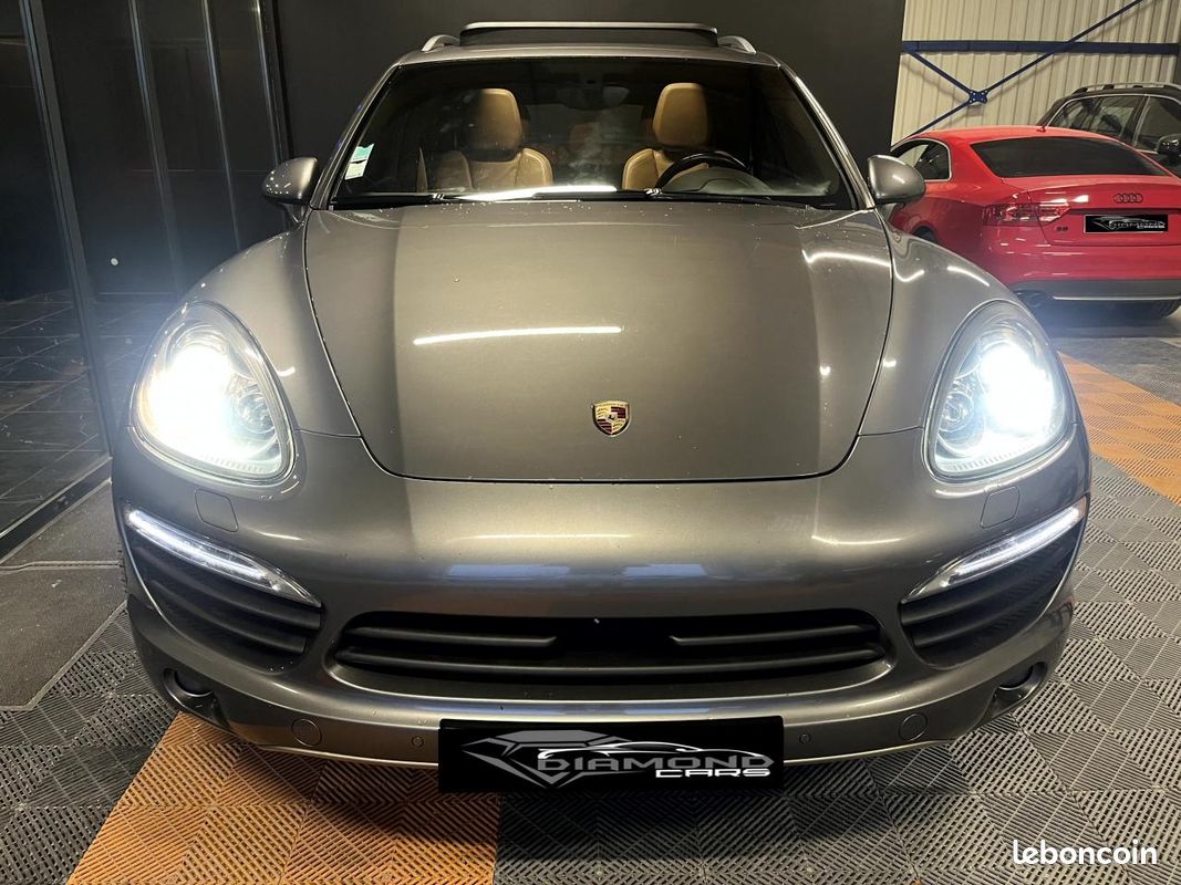 PORSCHE CAYENNE S 4.8i V8 400 (image 2)