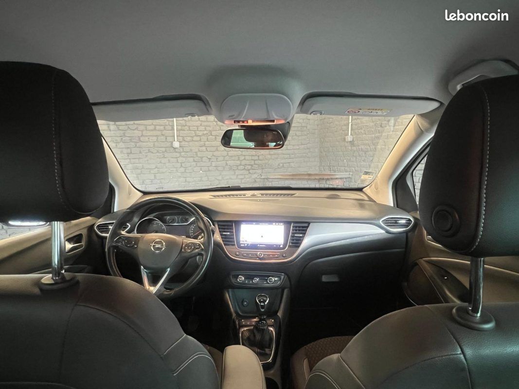 Opel crossland x 1.2 turbo 130 innovation (image 7)