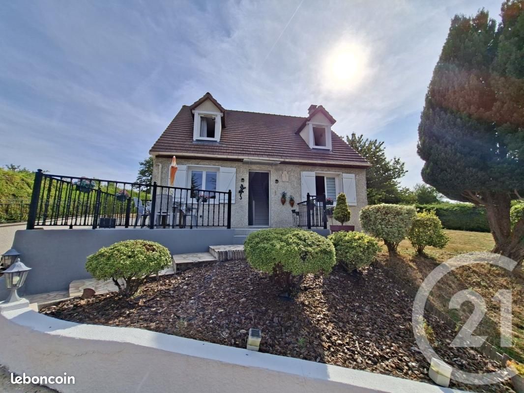 Maison 6 pièces 117 m² · à Montalet-le-Bois · 117 m² · 380 000 €