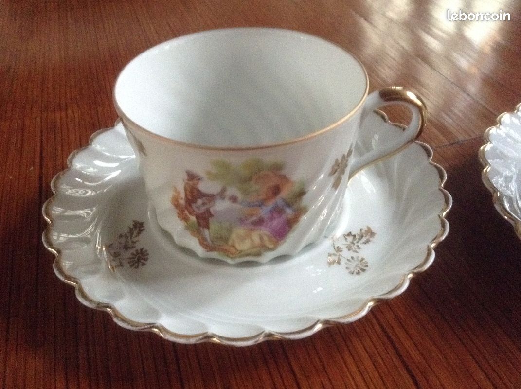 6 Tasses en Porcelaine de Limoges année 50 (image 1)