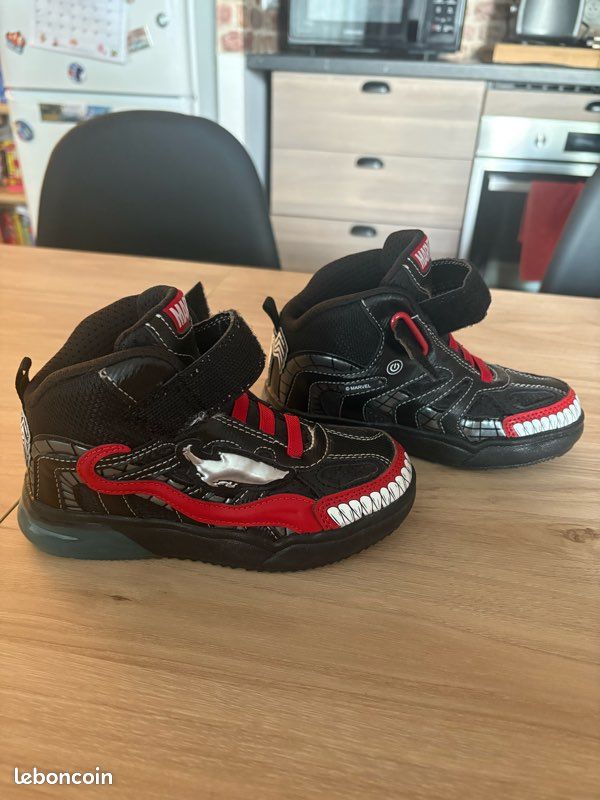 Basket garçon Geox Marvel Spiderman Venom Chaussures