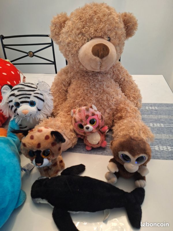 Lot de 8 peluches (image 2)