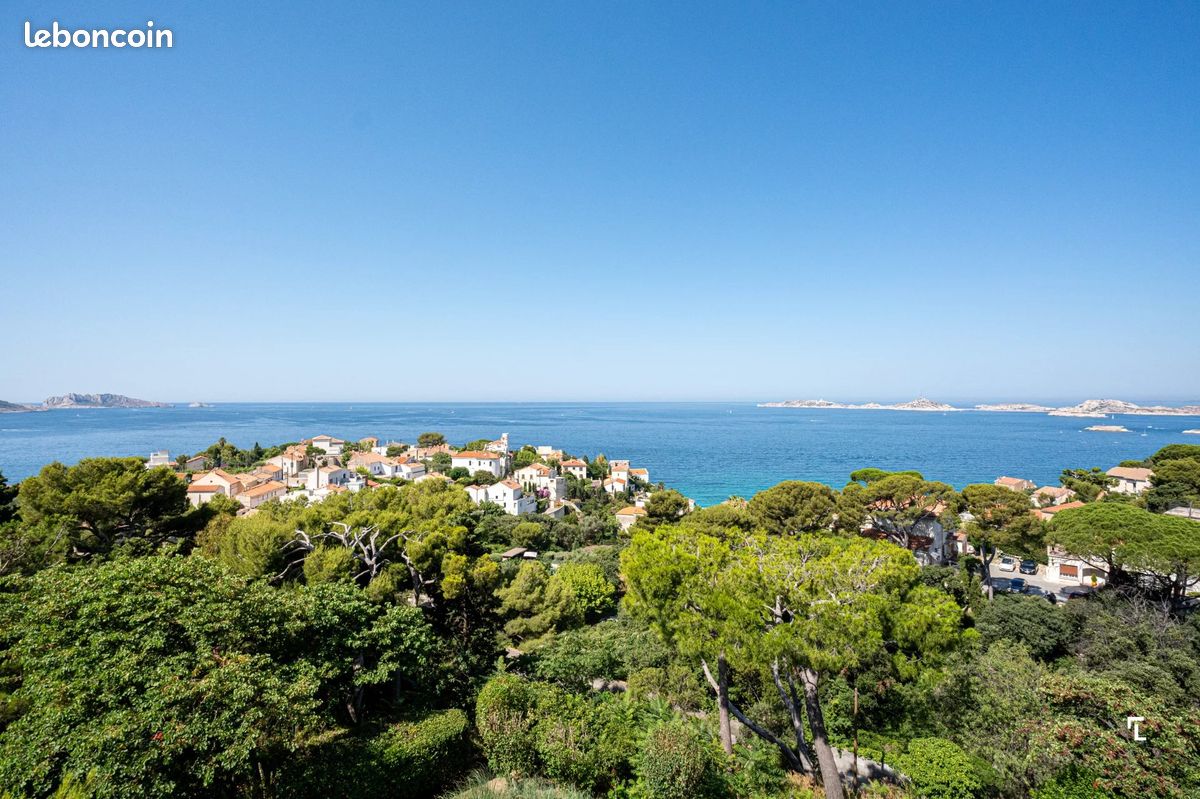 Appartement 3 pièces 92 m² · à Marseille · 92 m² · 3 900 €
