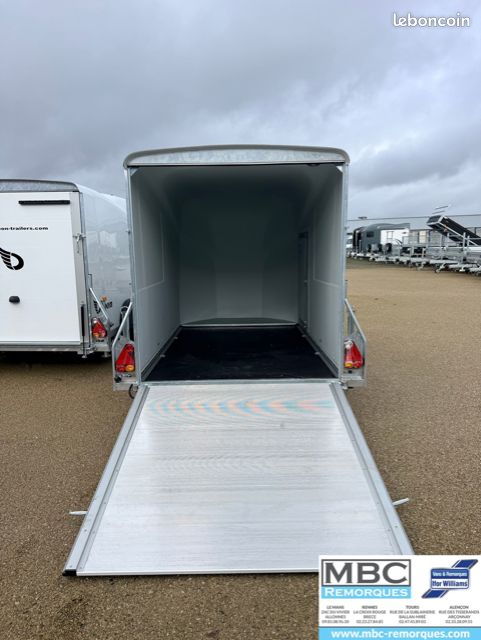 Votre magasin MBC REMORQUES vous propose un fourgon DEBON CARGO 1300 KG + PORTE LATERALE (image 4)