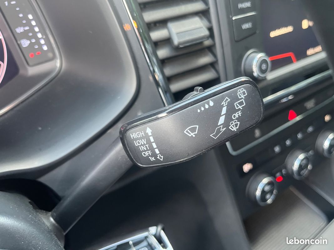 SEAT ATECA 1.5 TSI 150 ACT FR START-STOP CARPLAY RADAR DE RECUL VIRTUAL COCKPIT CLIMATISATIOn (image 25)