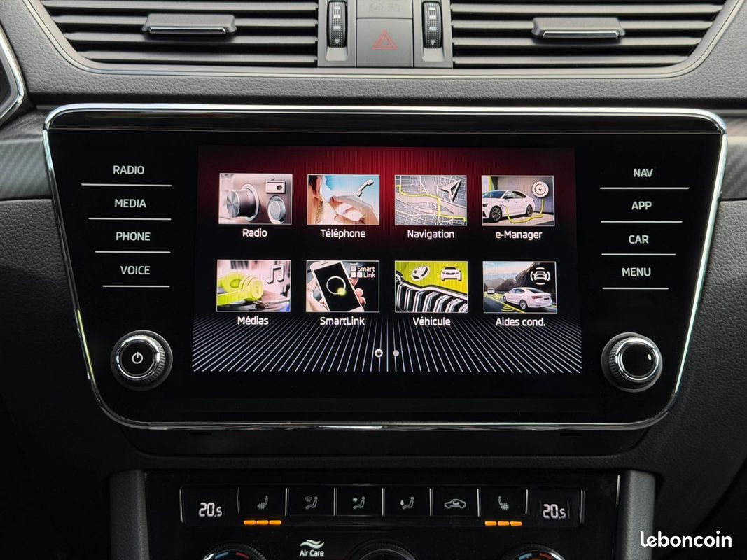 SKODA SUPERB Sportline TSI PHEV Hyrbide recharg 218 DSG 1ère Main Attelage Caméra Kessy GPS (image 29)