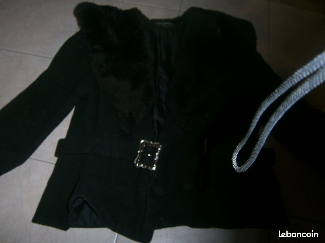 Lot de vestes et blousons femme taille 38-40 (image 1)