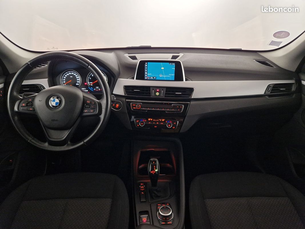 Bmw x1 (f48) sdrive 18ia 140ch lounge dkg7 (image 3)