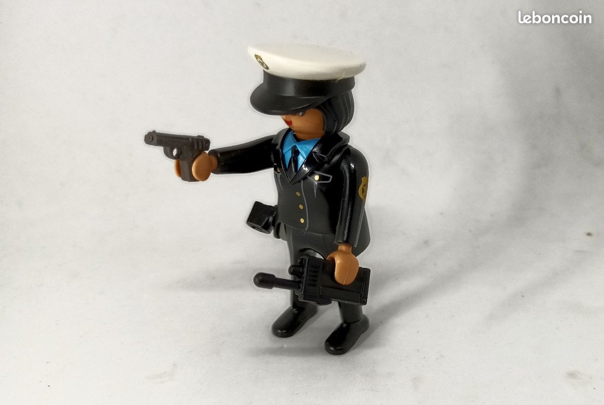 Playmobil 30 79 8313, Spécial Quick – Policière (image 2)