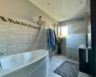 Maison 479 900 € - 104 m²