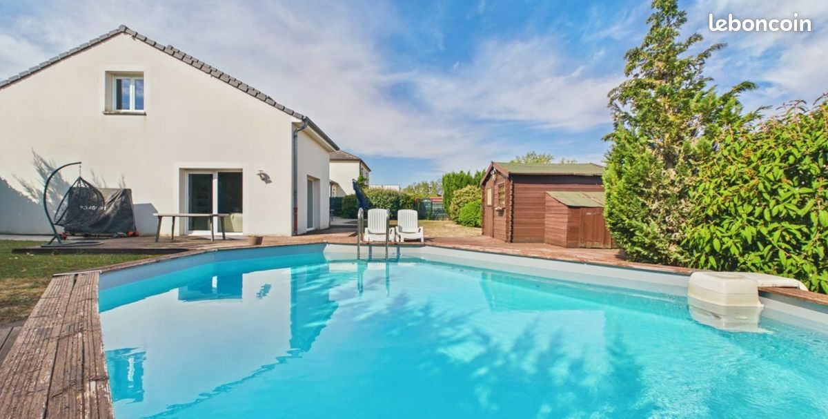 Maison 8 pièces 214 m² · à Pournoy-la-Grasse · 214 m² · 460 000 €