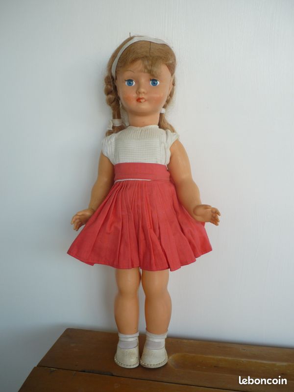 Ancienne Poupée Bella Année 50 avec Habit et Boite d