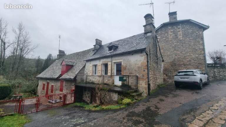 Maison 2 pièces 34 m² · à Saint-Julien-aux-Bois · 34 m² · 18 000 €