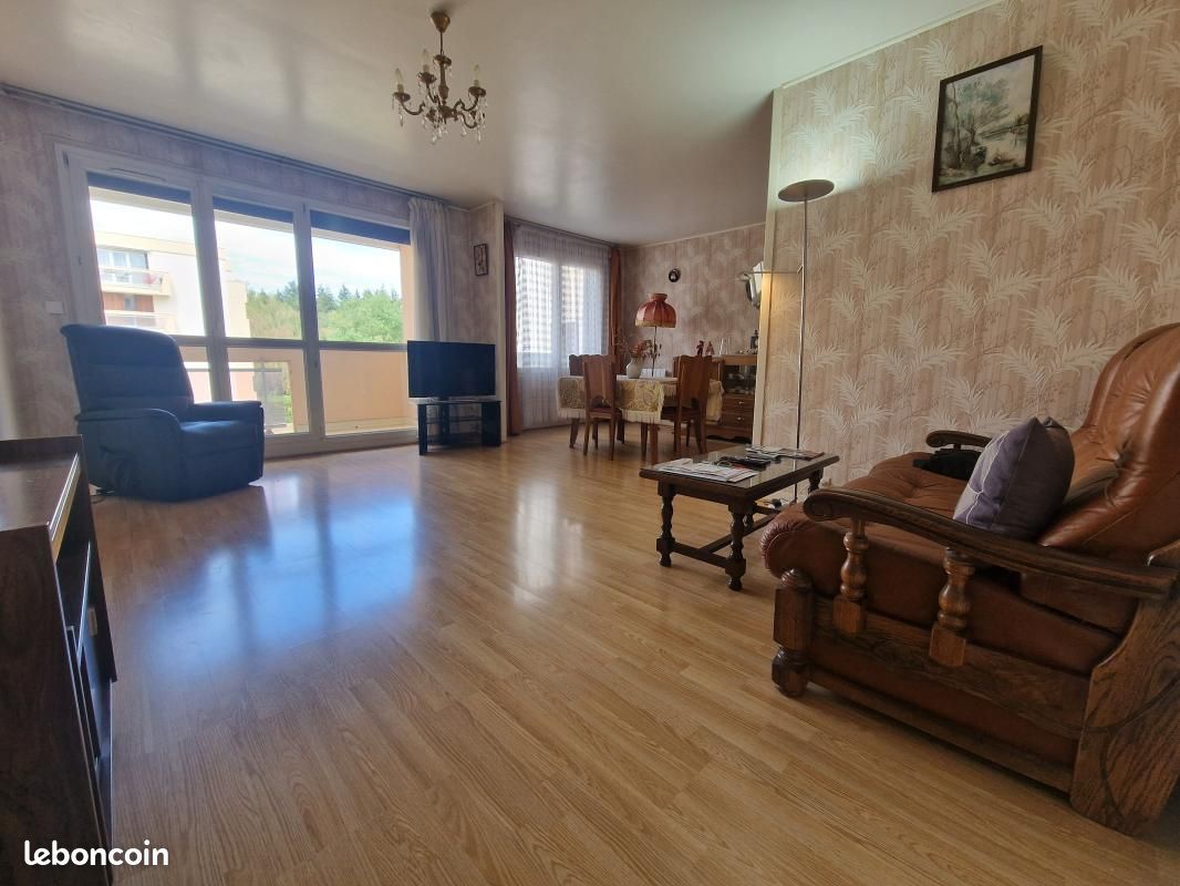 Appartement 4 pièces 86 m² · à Vaires-sur-Marne · 86 m² · 242 000 €