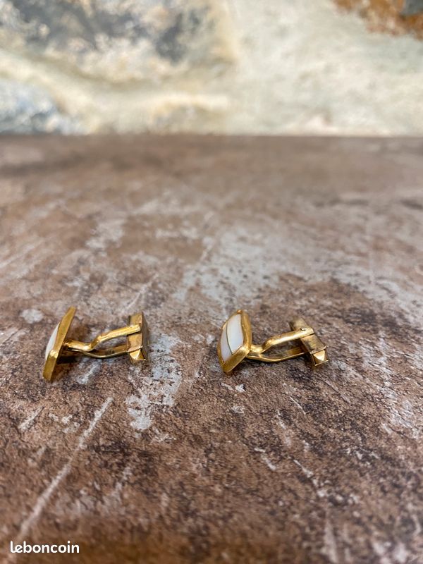 Paire De Boutons De Manchette Anciens – Or Et Nacre – Bijou Vintage 2494