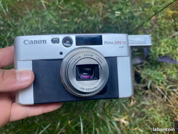 Canon Super Prima 120 Point and Shoot Argentique Testé avec