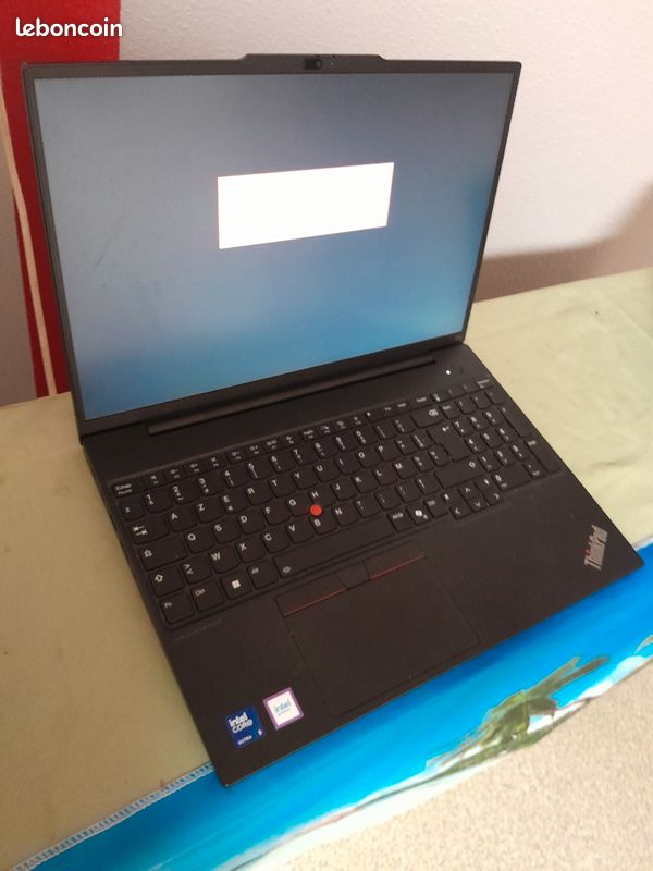 PC Portable puissant LENOVO Ultra 5 125U (image 1)