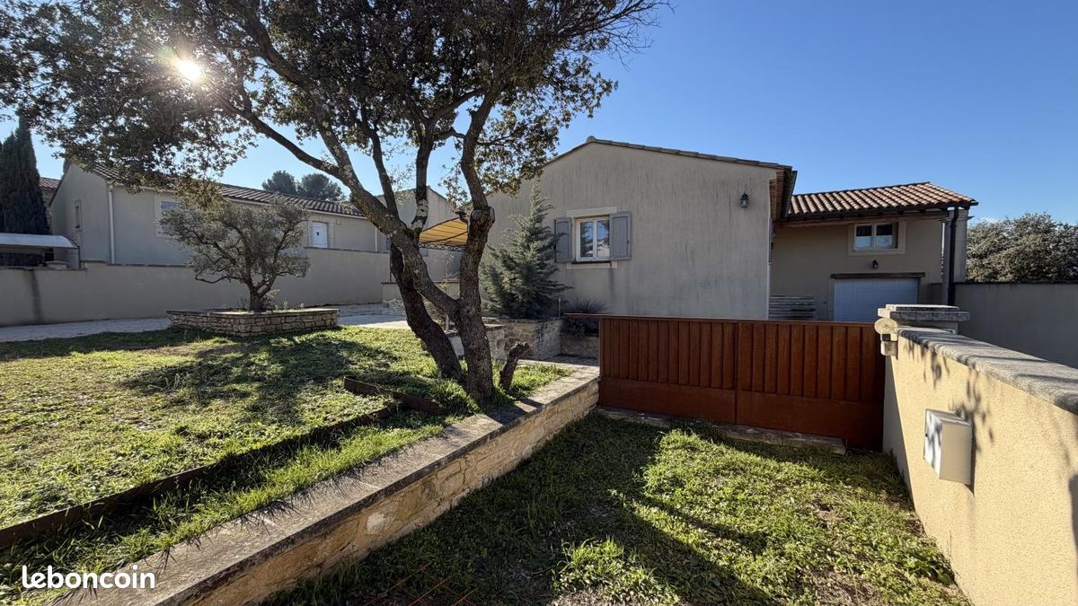 Maison 5 pièces 113 m² · à Apt · 113 m² · 366 000 €