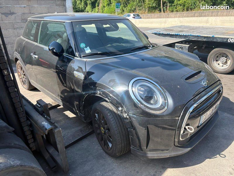 MINI COOPER SE - F56 PHASE 2 - 184cv - ACCIDENTÉ (image 3)