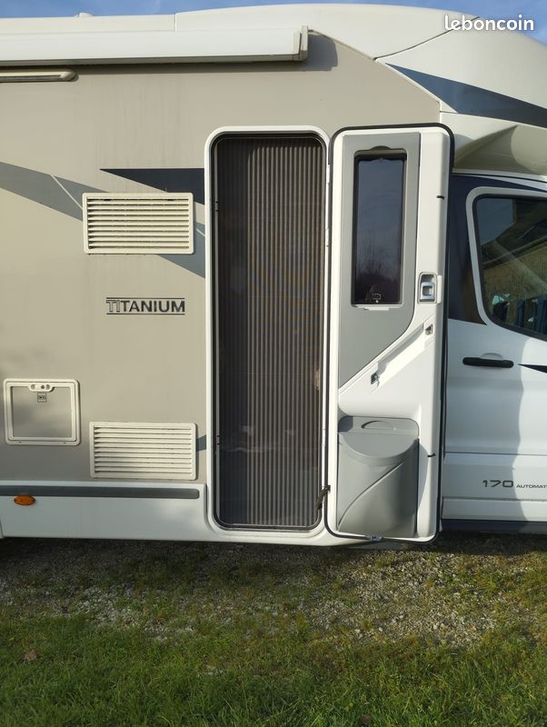 Campin car chausson (image 3)
