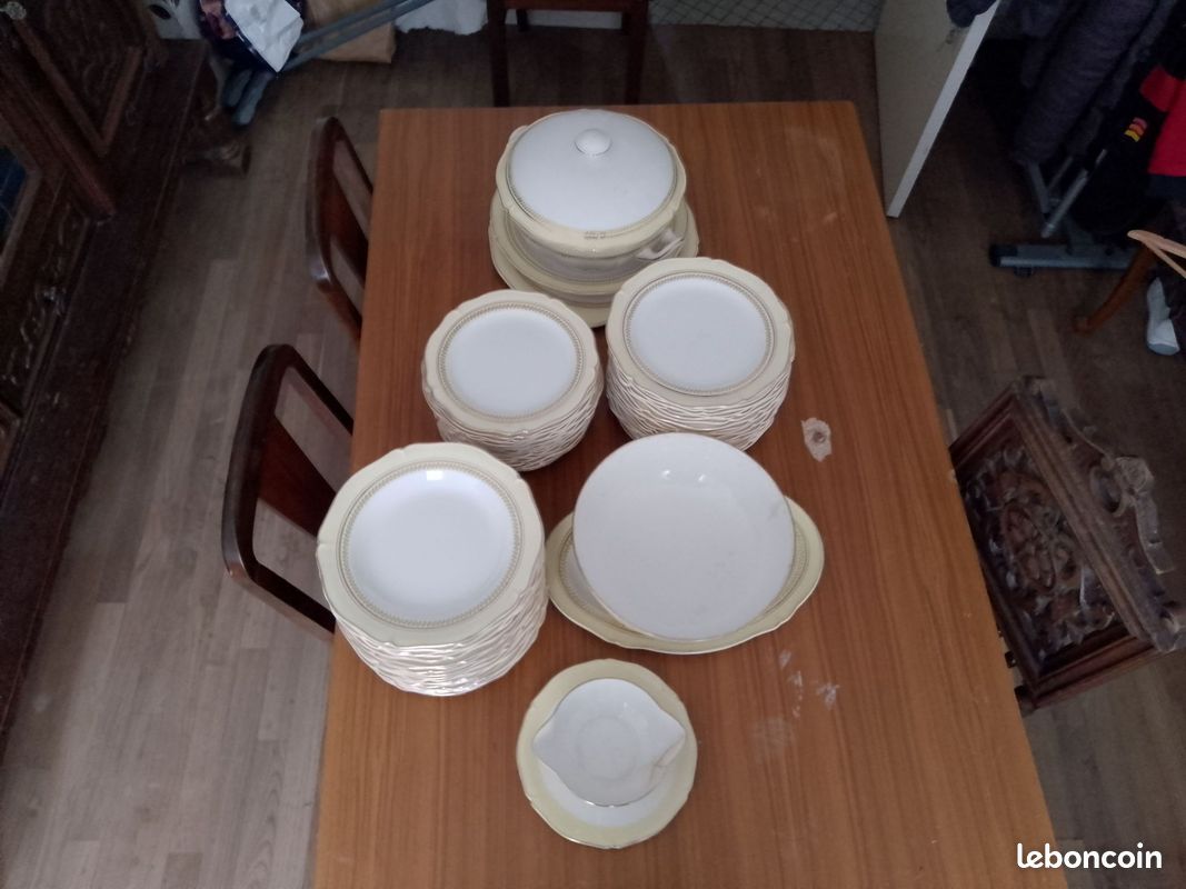 Service en porcelaine (image 1)
