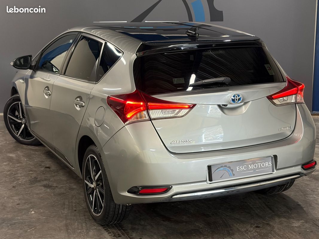 Toyota AURIS 1.8 HYBRID 136ch collection CAMERA DE RECUL - GPS - BLUETOOTH (image 29)
