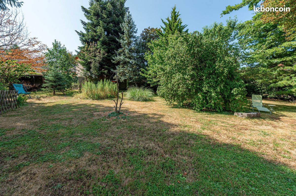 Terrain 661 m² · à Sonnaz · 199 000 €