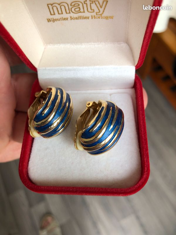 Boucles d'oreille clip vintage (image 1)