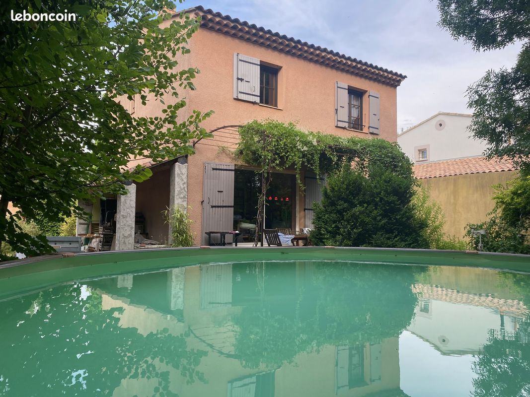 Maison 4 pièces 105 m² · à Velleron · 105 m² · 385 000 €