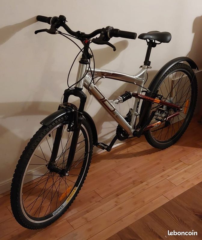 Vélo VTT VTC, tout suspendu, aluminium, 7 vitesses, garde-boue + Antivol neuf (image 2)