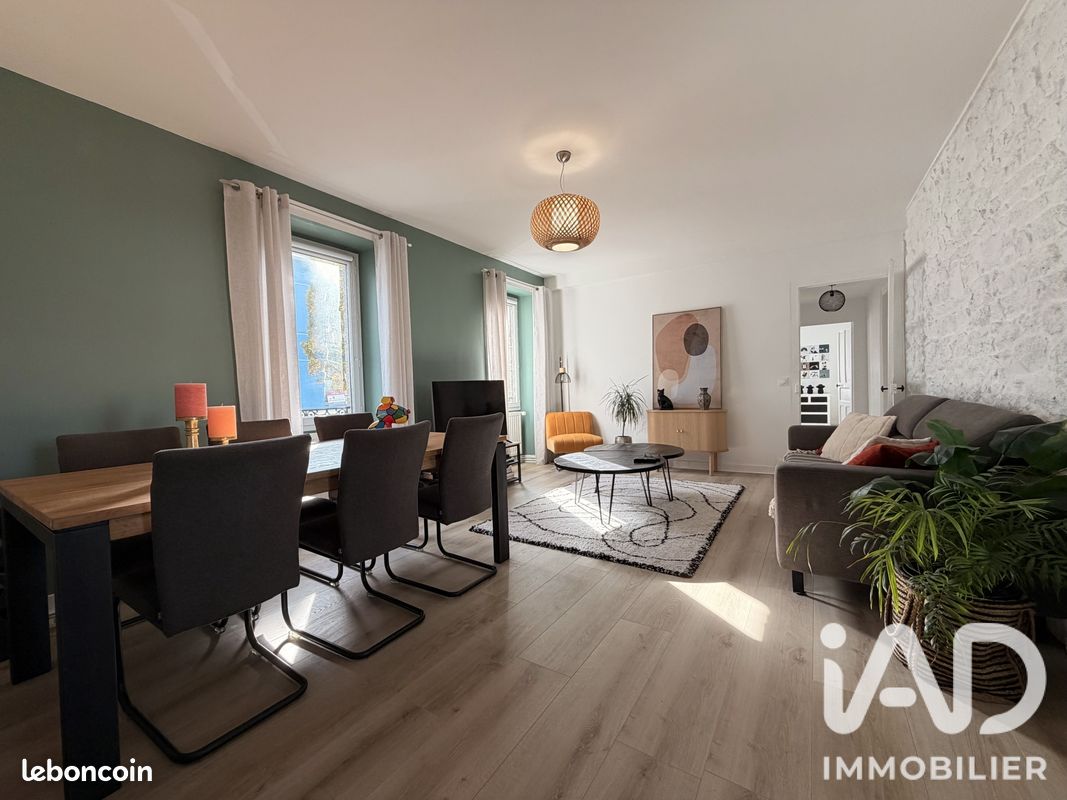 Appartement 4 pièces 104 m² · à Lorient · 104 m² · 325 000 €