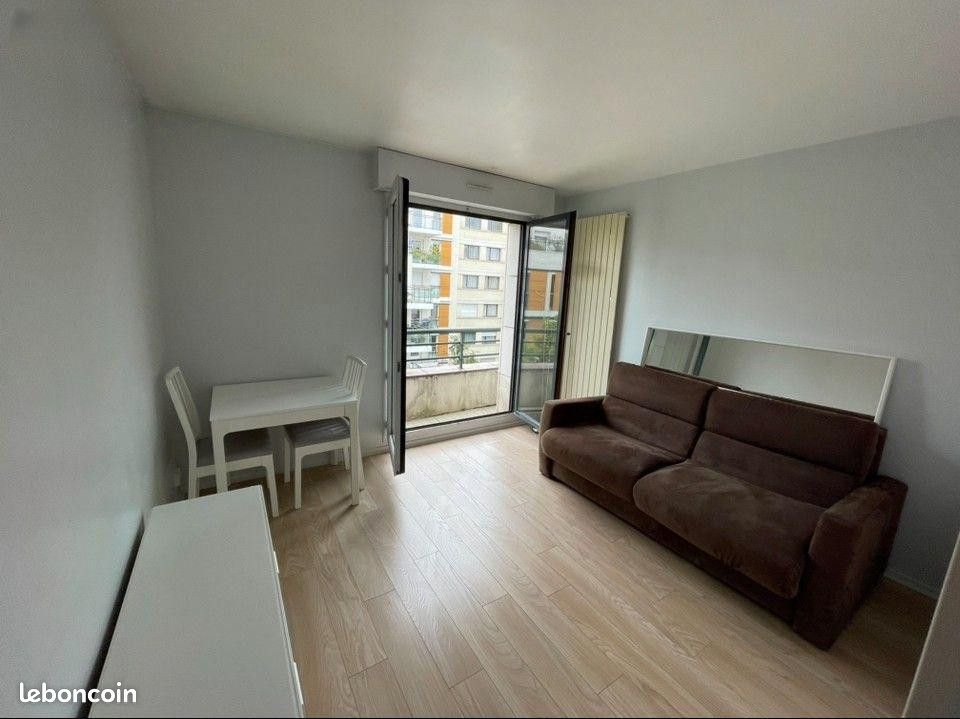 Appartement 1 pièce 23 m² · à Courbevoie · 23 m² · 820 €/mois