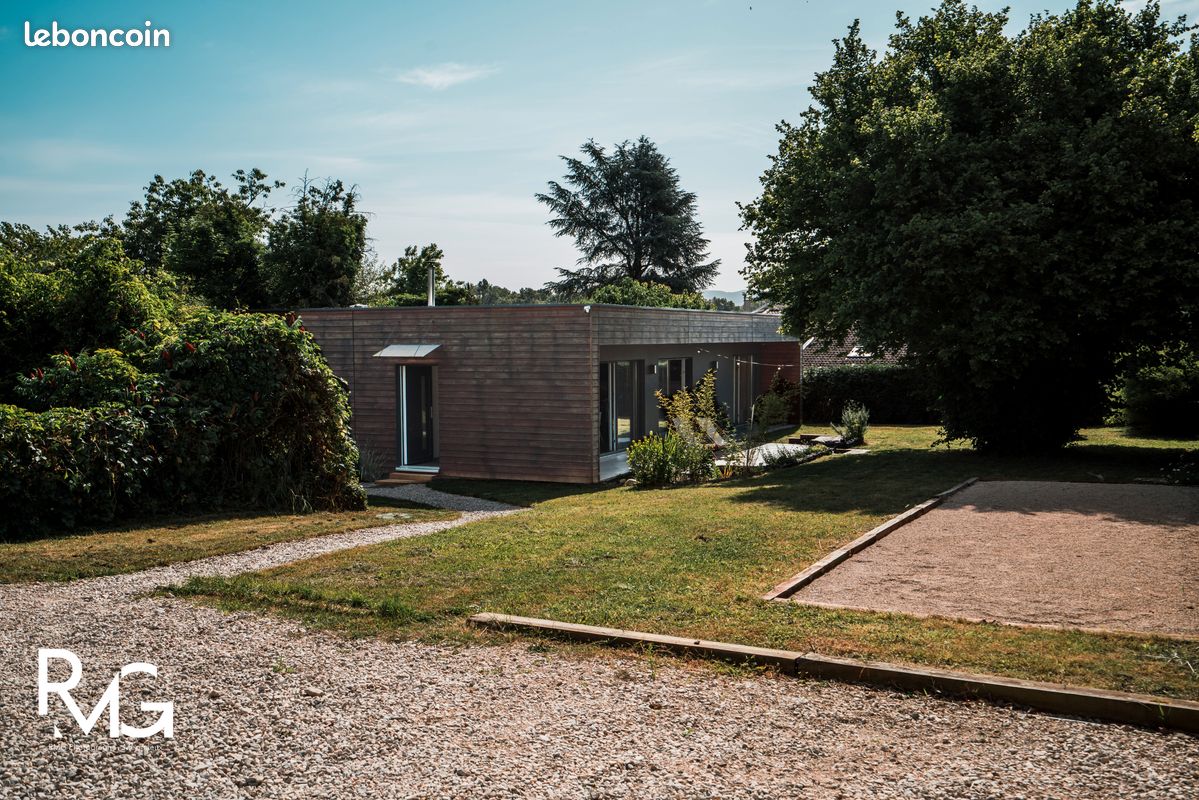 Maison 4 pièces 105 m² · à Châtillon-la-Palud · 105 m² · 329 000 €