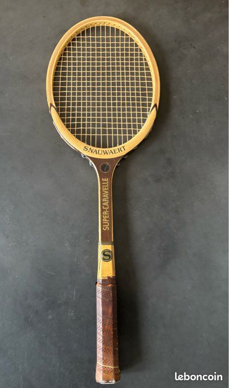 Raquette De Tennis Vintage Snauwaert Streamline Avec Sa Croix Sephir – Belgique
