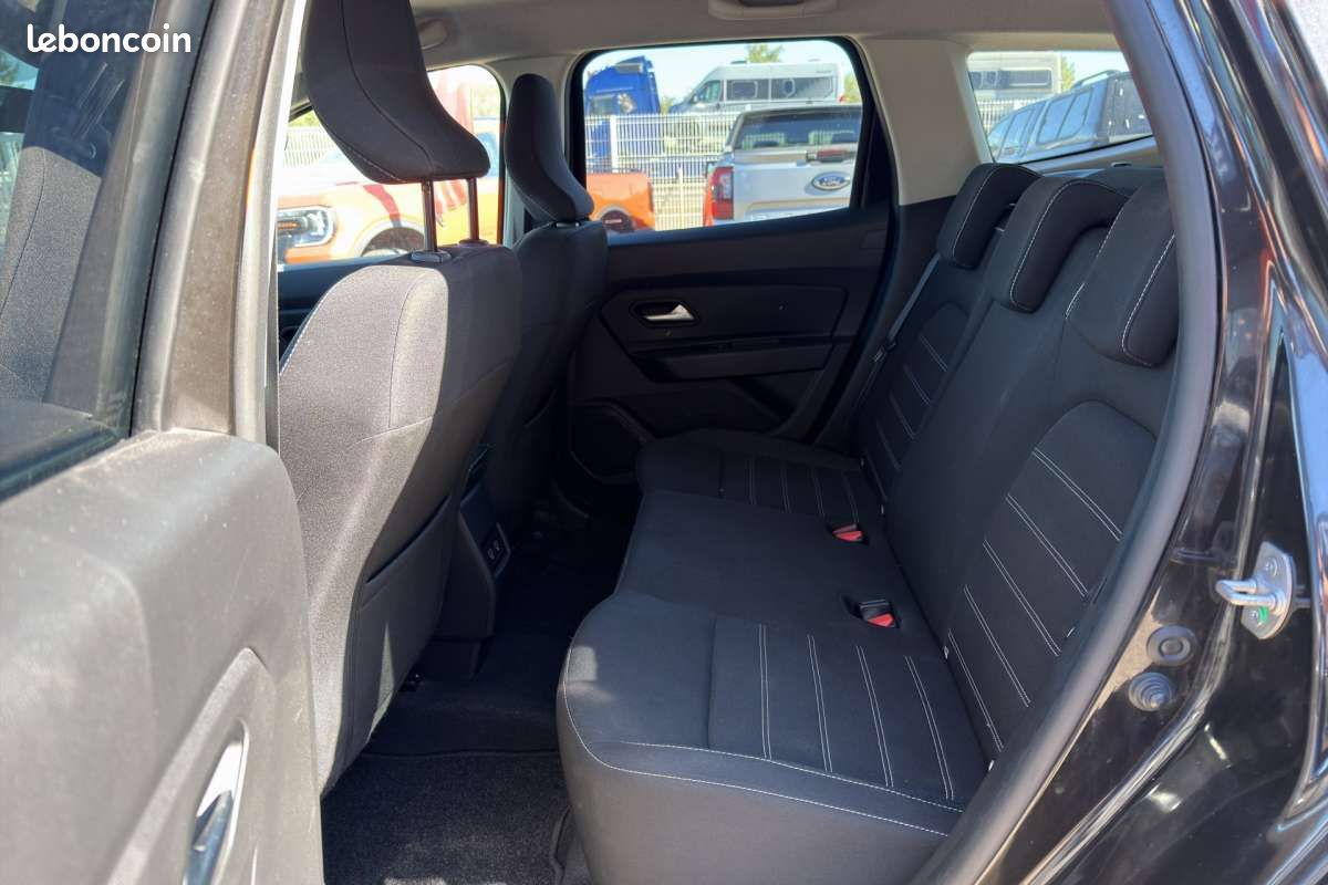 Dacia Duster 1.5 DCI 115 4X4 PRESTIGE (image 7)