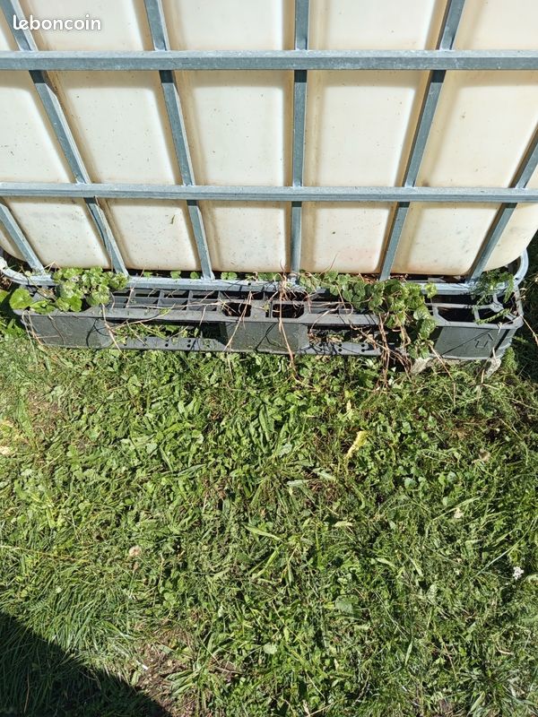 Cuve à eau 1000 litres (image 3)