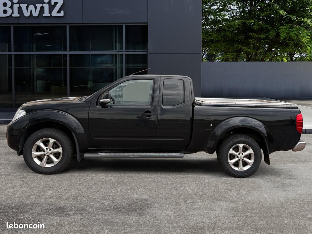 Nissan Navara TVA récupérable 15992 HT /TVA recupérable 15992HT/4 Pneus Neuf/ Attelage/ (image 2)