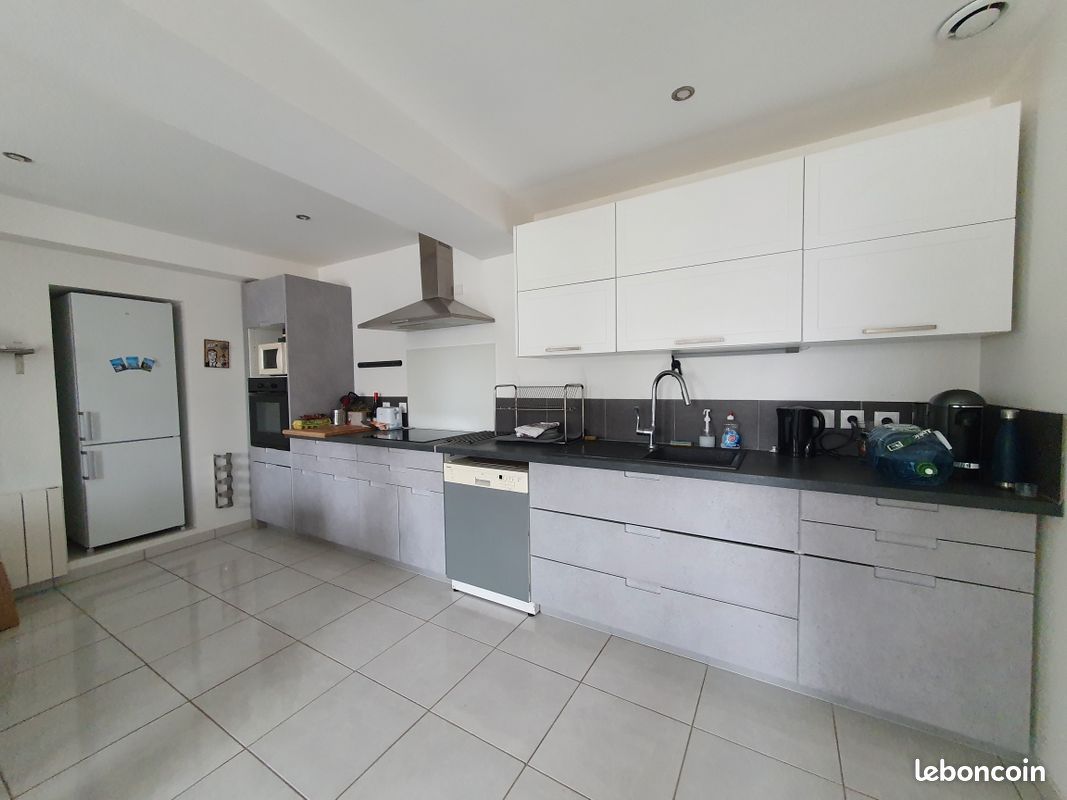 Maison 3 pièces 85 m² · à Bléré · 85 m² · 900 €/mois