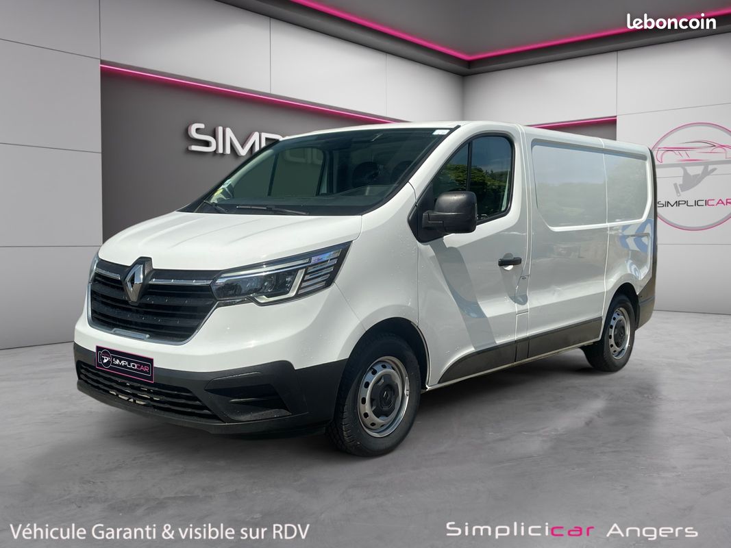 RENAULT TRAFIC III FOURGON TRAFIC L1H1 2.0 BLUE DCI 110 ADVANCE 110Ch Garantie 12 mois (image 4)