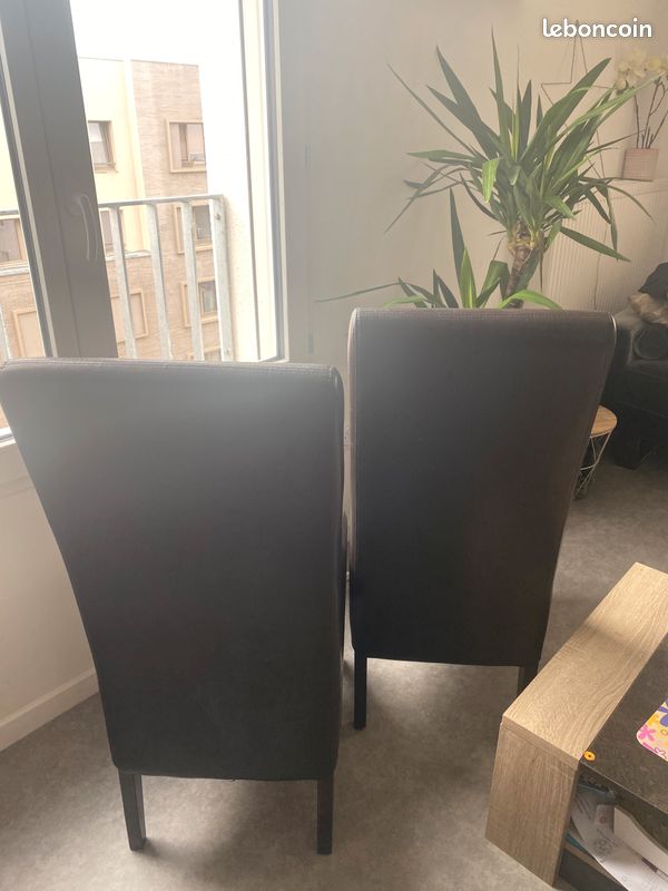 2 chaises simili cuir (image 3)