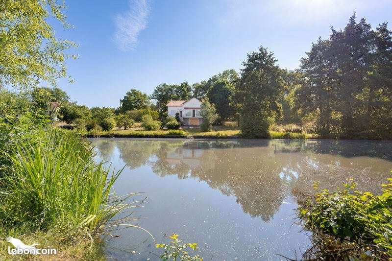 Maison 6 pièces 140 m² · à Saint-Junien · 140 m² · 260 190 €