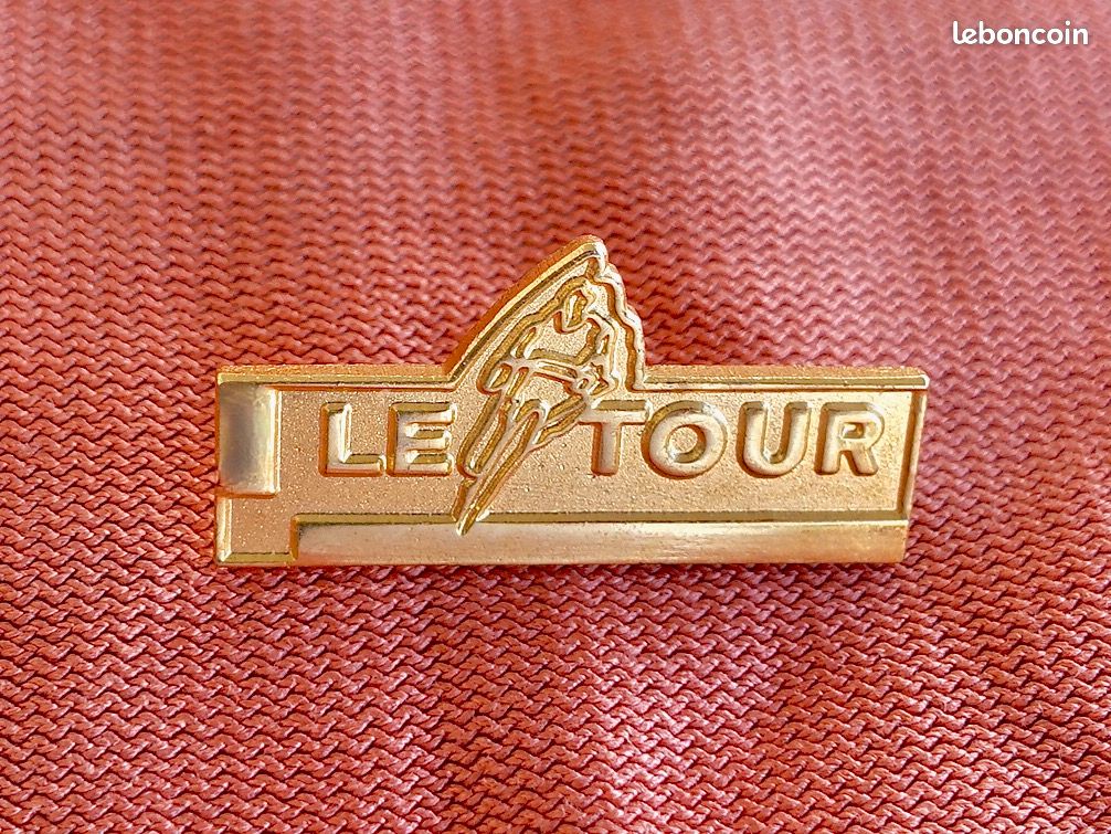 Pin's Rare Cyclisme – La Bourboule Tour 92 – Émail Grand Feu (Neuf)