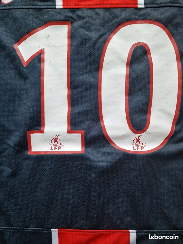 Maillot domicile PSG Saison 2009-2010 flocage Mevlut Erding