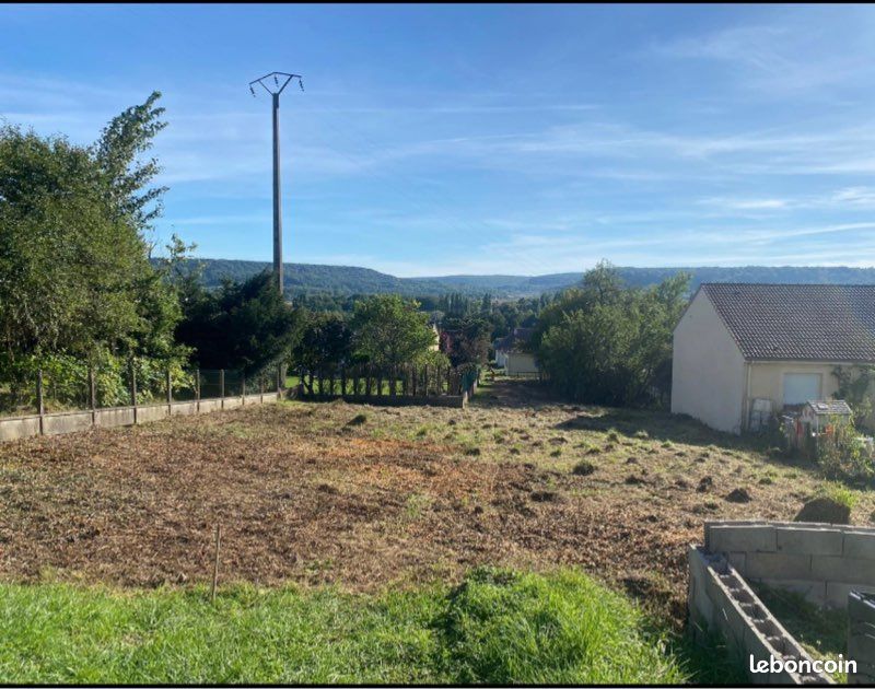 Terrain 1100m2 Ecrouves · à Écrouves · 70 000 €