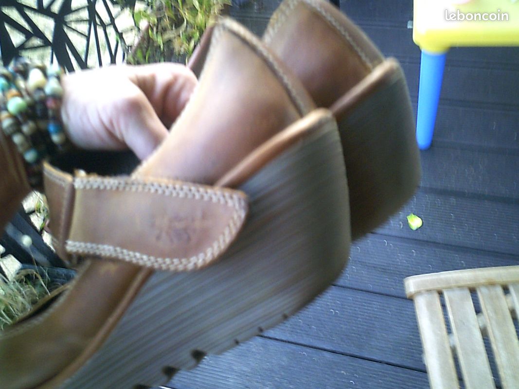 Chaussures en cuir fly london modéle Yag (image 16)