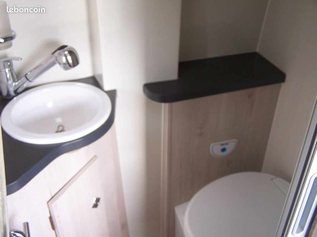 Fourgon Font Vendôme master duo van (image 7)